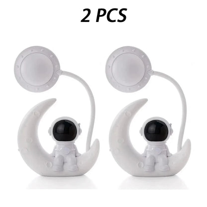 Creative Moon Astronaut Nightlight, LED Small Desk Lamp For Bedroom Decoration, Christmas Gift